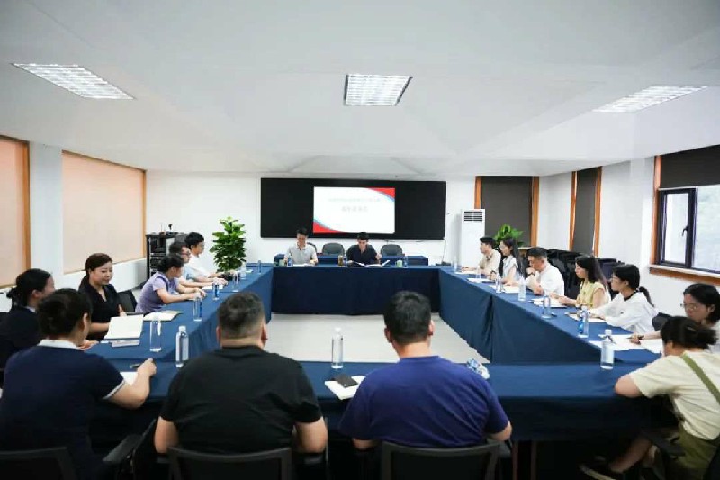 书香筑根基，实干书新篇 | 学院举办第四期青年读书会
